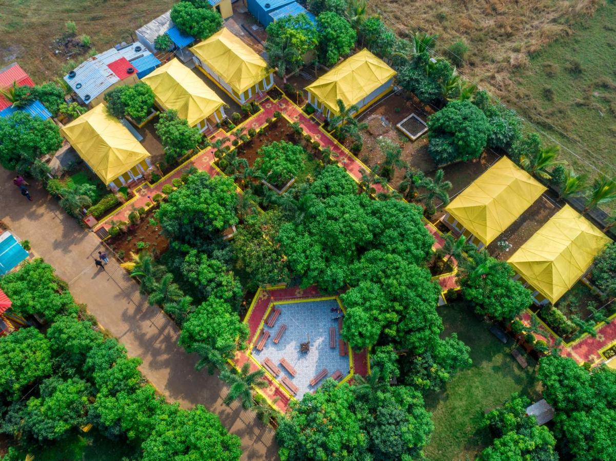 เนเจอร์ ดรีมแลนด์ ฮอลิเดย์ โฮม Hotel อิกัตปุรี ภายนอก รูปภาพ