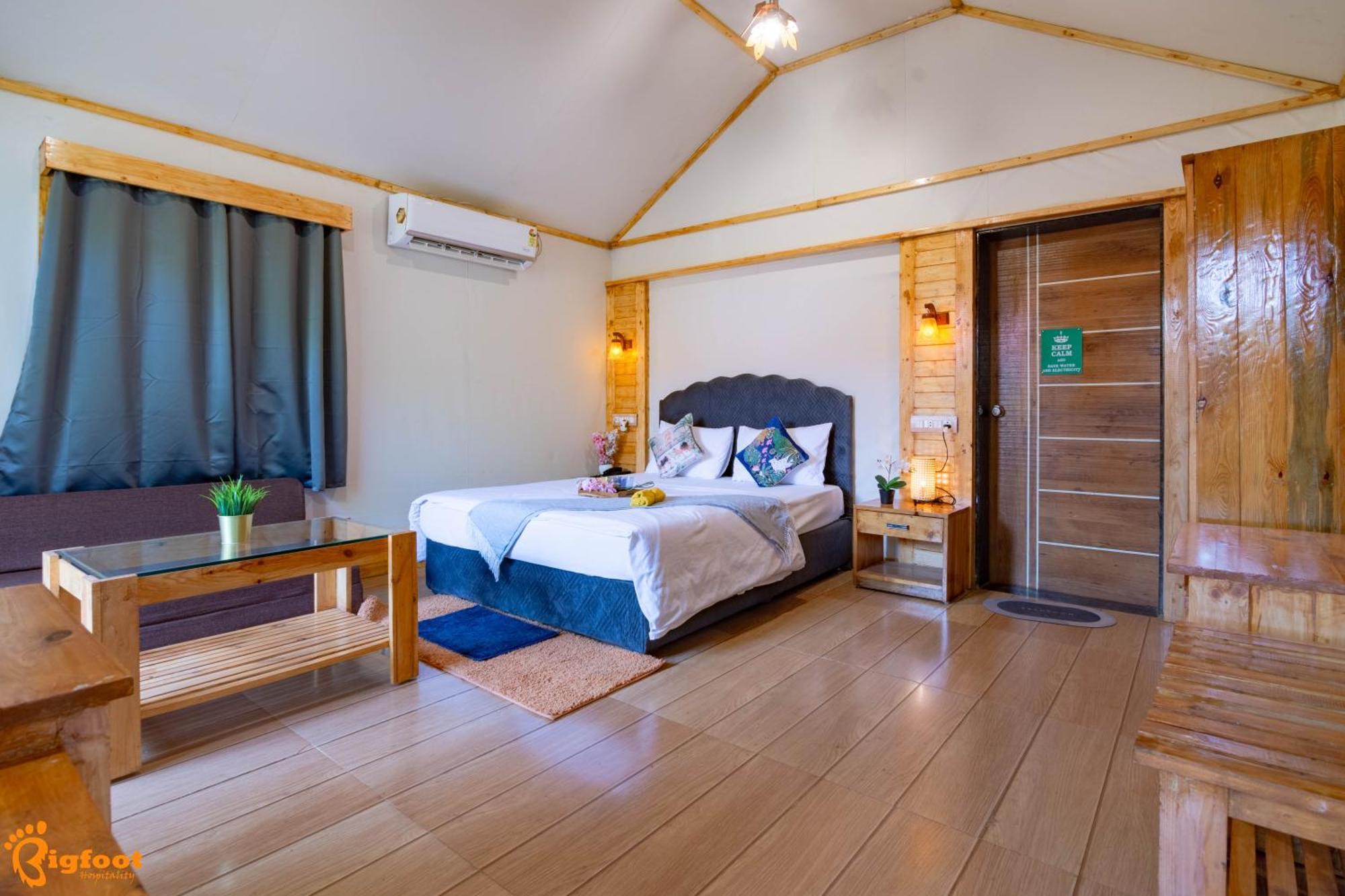 เนเจอร์ ดรีมแลนด์ ฮอลิเดย์ โฮม Hotel อิกัตปุรี ภายนอก รูปภาพ